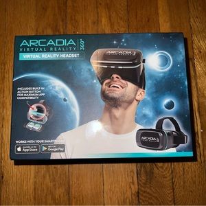Arcadia Virtual Reality Headset 360 degrees Black V1-0917. New in box